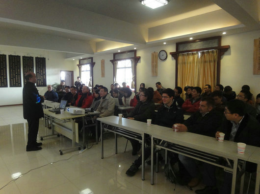 The fourth annual meeting of MBA of Yunnan University held successfully.